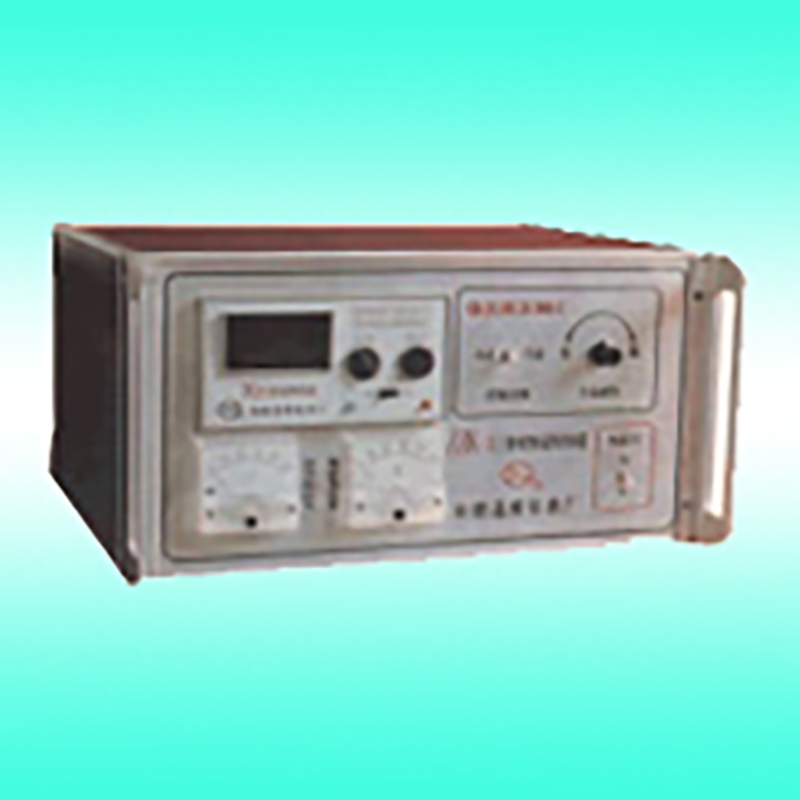 台式(shì)成套控制箱(xiāng)