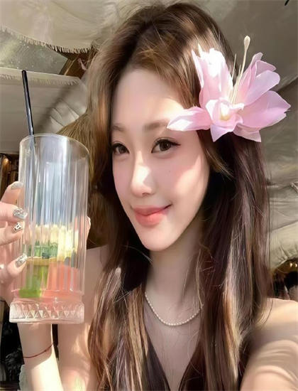 免费可以看黄的视频s色_好看的欧美喜剧电影_涩涩网站在线观看